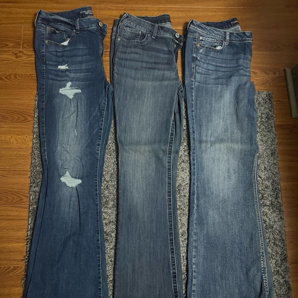 Lot of 6 Maurice’s size 14 jeans